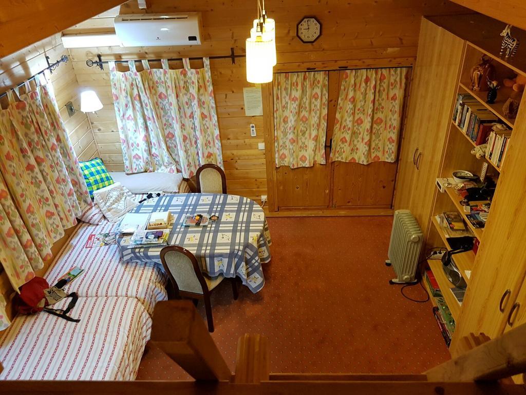 Wooden Bungalow Vakantiehuis